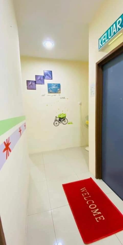 Happy Homestay Lukut Port Dickson Exteriör bild